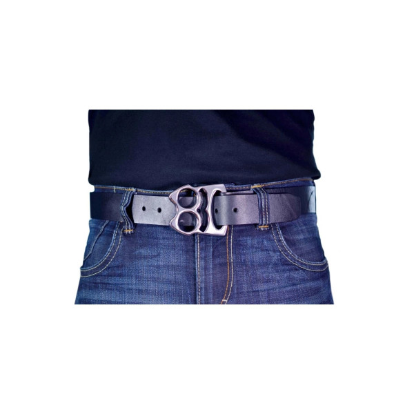Poing Américain Max Knives PA22S : Élégance et Protection Discrète