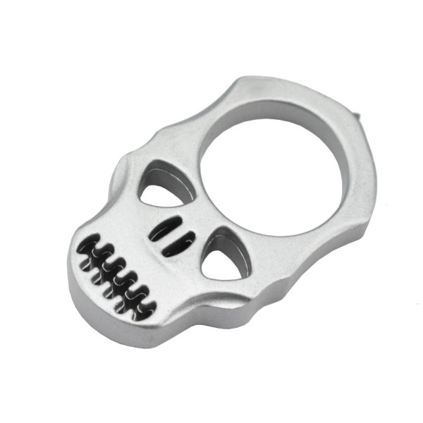 Poing Américain Max Knives Skull : Discrétion et Impact Puissant
