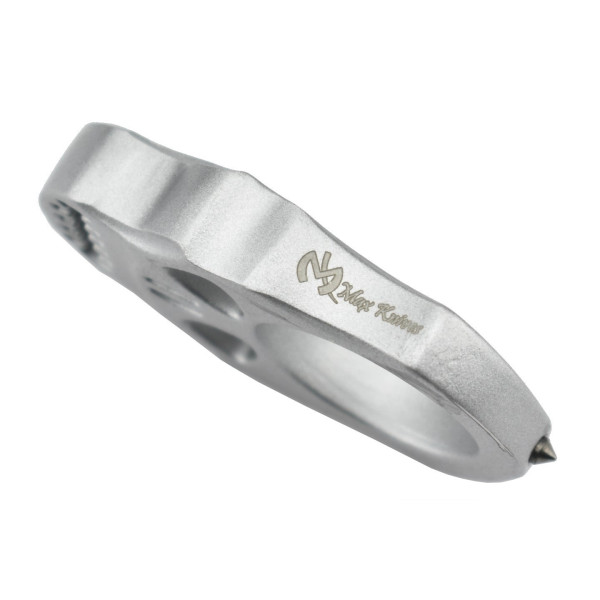 Poing Américain Max Knives Skull : Discrétion et Impact Puissant