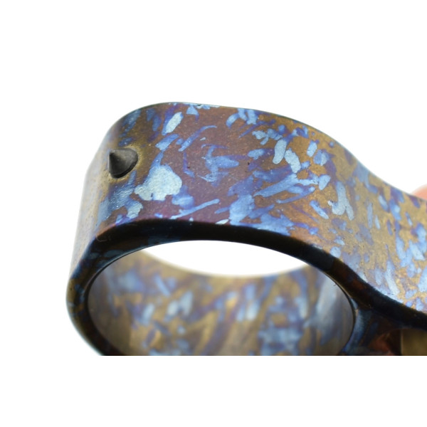 Impact Tool Max Knives TIKNU6 : Titane, Légèreté et Exclusivité