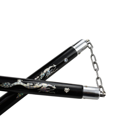 Nunchaku en Hêtre Noir : Précision et Style Dragon Unique